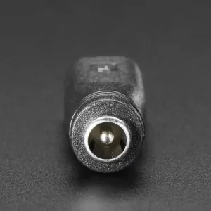 Táp átalakító toldó MicroUSB-B dugó - 5.5x2.1mm alj adapter DEV USB-MIC 5.5/2.1/2 Autentikus