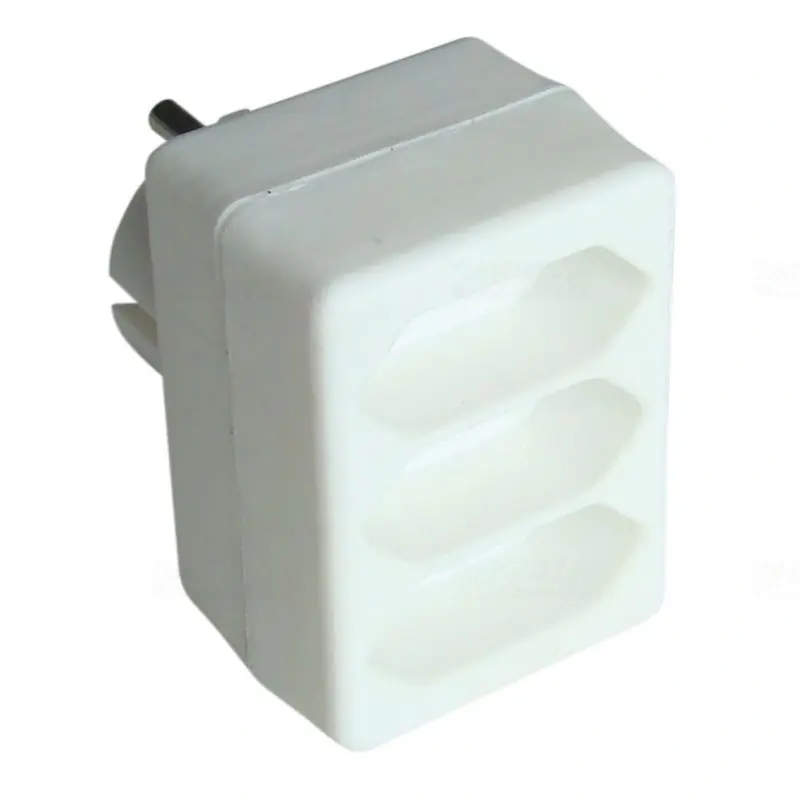 Ajánlat Többférőhelyes átalakító csatlakozó 3×EURO, max.2,5A TN3 Tracon