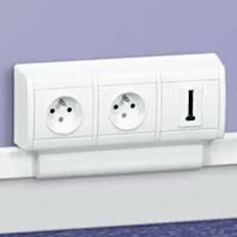 Utolsó esély Legrand 031696 DLP mini O60 szerelvénykeret 3-as 20x12,5mm csatornához