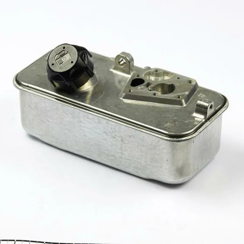 BRIGGS CLASSIC SPRINT QUATTRO Q45, 400, 500, üzemanyag tank Ingyenes szállítás